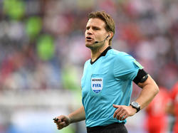 Dr. Felix Brych leitete das 2:1 der Schweiz gegen Serbien