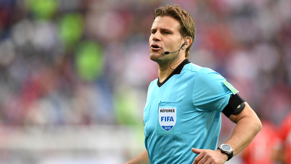 Für Felix Brych ist die WM vorbei Für Felix Brych ist die WM vorbei