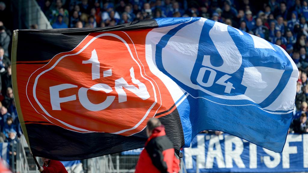 Der FC Schalke 04 und der 1. FC Nürnberg fighten ums 
