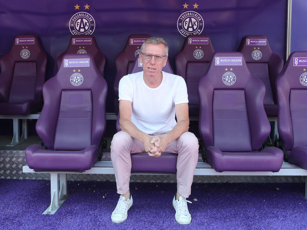 Peter Stöger bastelt an seinem Trainerteam für die kommende Saison