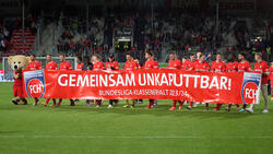 Der 1. FC Heidenheim jubelt über ein weiteres Jahr in der Fußball Bundesliga