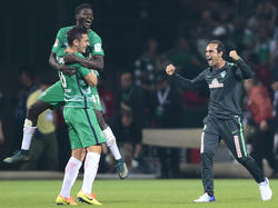 Nouri (r.) zeigt Emotionen