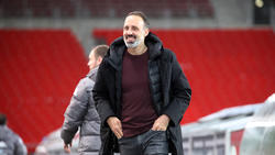 Trainer Pellegrino Matarazzo vom Fußball-Bundesligisten VfB Stuttgart freut sich auf das Duell mit Gladbach