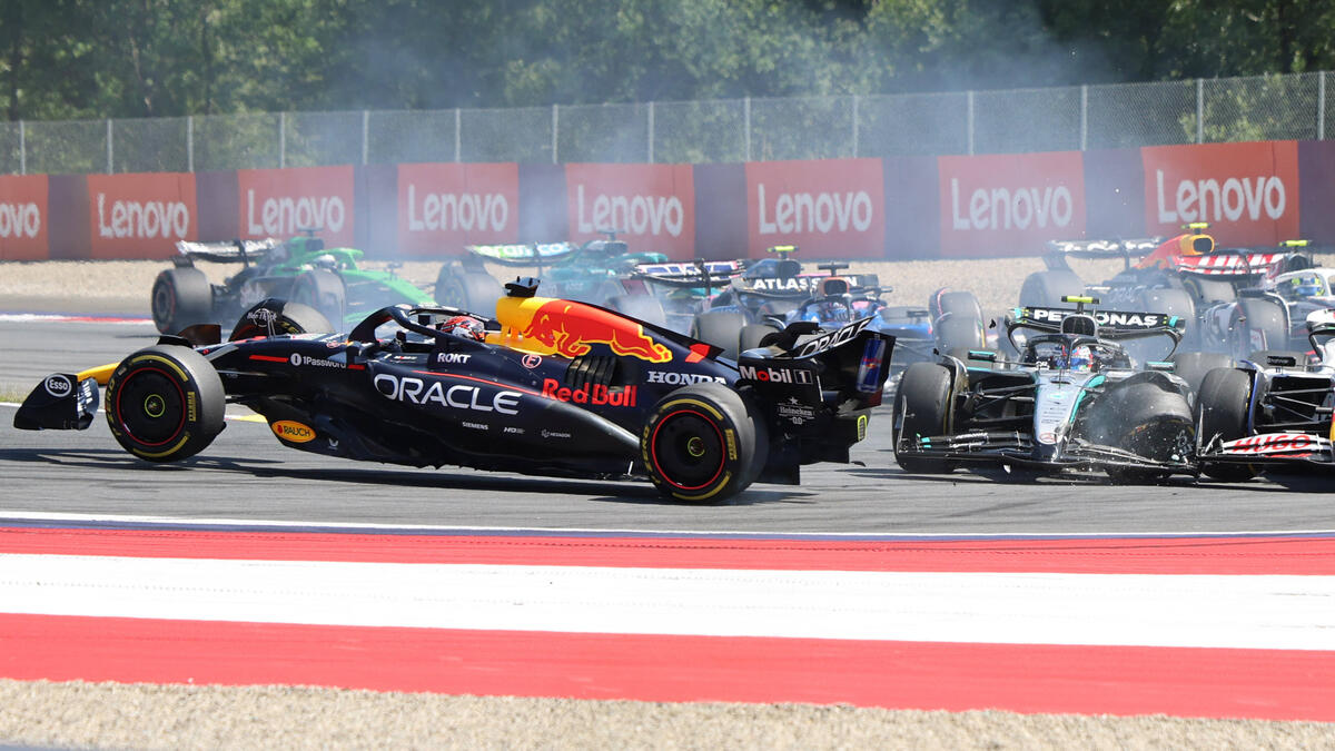 Verstappen wurde von Antonelli aus dem Rennen genommen