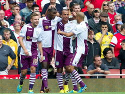 Andreas Weimann (li.) und seine Teamkollegen von Aston Villa durften nach zwei Niederlagen in der Premier League wieder jubeln.