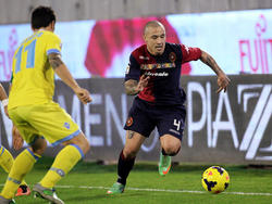Radja Nainggolan spielte vier Jahre bei Cagliari Calcio