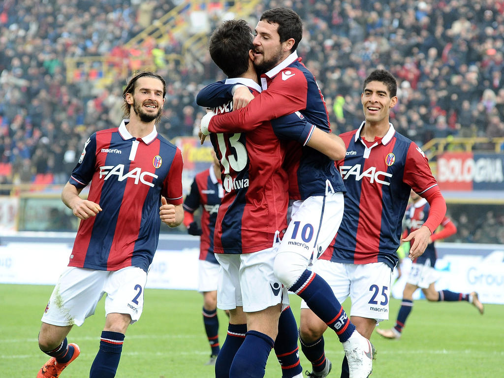 Bologna feiert den Sieg über den SSC Napoli