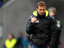FCA-Trainer Markus Weinzierl deutete für das Spiel gegen Mainz Änderungen in der Aufstellung an
