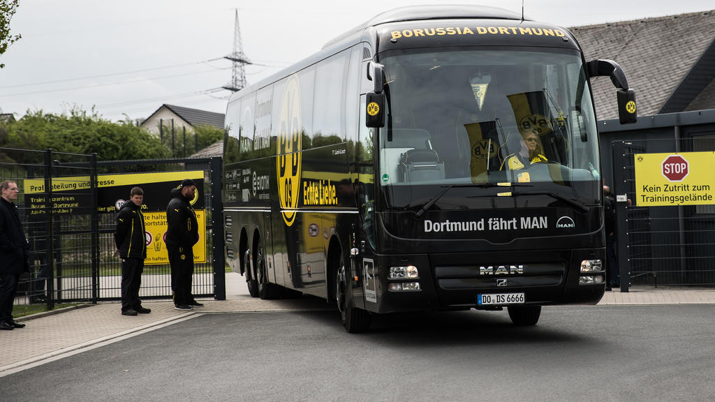 Der Dortmunder Bus-Sponsor hat eine unglückliche Promo-Aktion zu verantworten