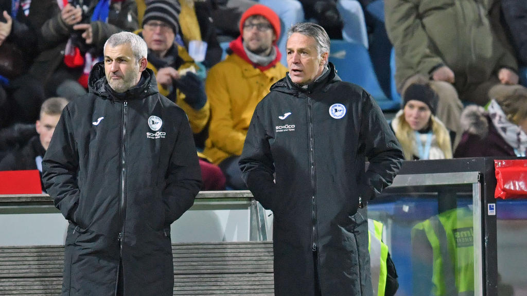 Uwe Neuhaus (r.) verlor mit Arminia Bielefeld gegen Heidenheim Uwe Neuhaus (r.) verlor mit Arminia Bielefeld gegen Heidenheim