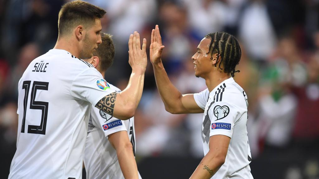 Niklas Süle (l.) und Leroy Sané stoßen zurück in den DFB-Kader Niklas Süle (l.) und Leroy Sané stoßen zurück in den DFB-Kader