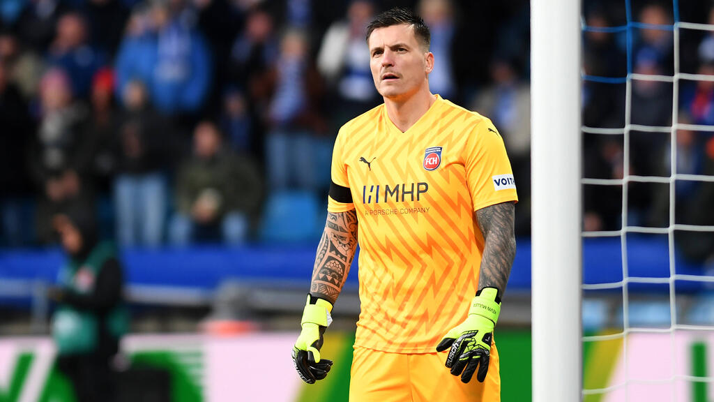 Kevin Müller bleibt Heidenheim treu Kevin Müller bleibt Heidenheim treu