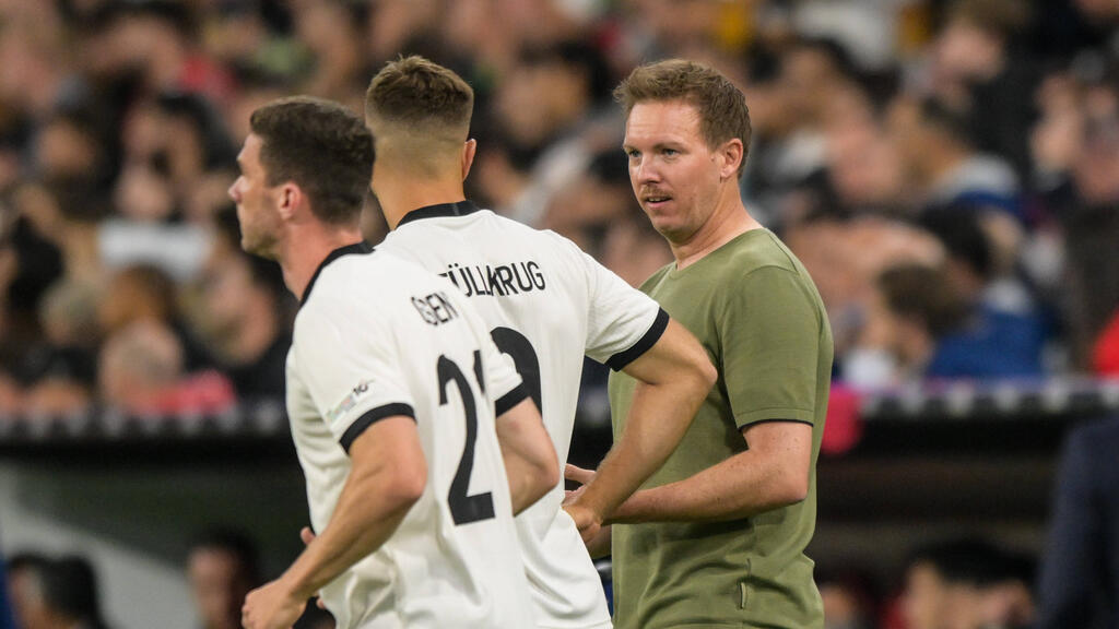 Bundestrainer Julian Nagelsmann muss sich für seine Wechsel Kritik anhören Bundestrainer Julian Nagelsmann muss sich für seine Wechsel Kritik anhören