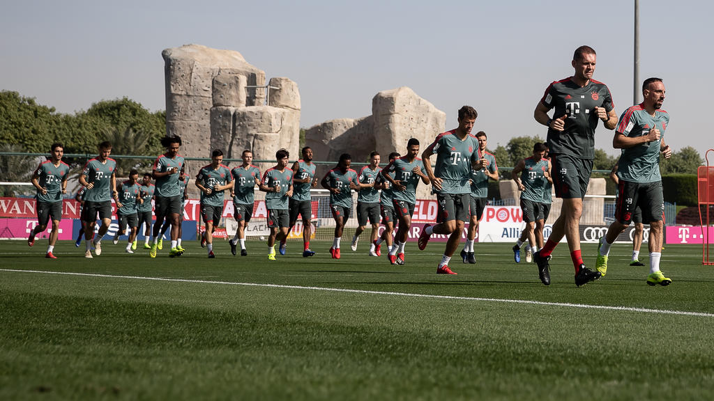 Der FC Bayern bereitete sich in Katar auf die Bundesliga-Rückrunde vor Der FC Bayern bereitete sich in Katar auf die Bundesliga-Rückrunde vor