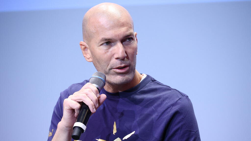 Auch Zinédine Zidane wird beim FC Bayern gehandelt