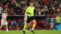 Final-Schiedsrichter: Francois Letexier