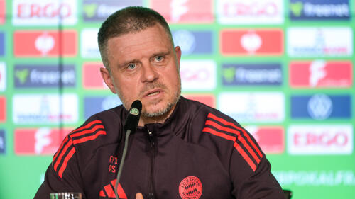 Alexander Straus auf der Pressekonferenz vor dem Pokalfinale