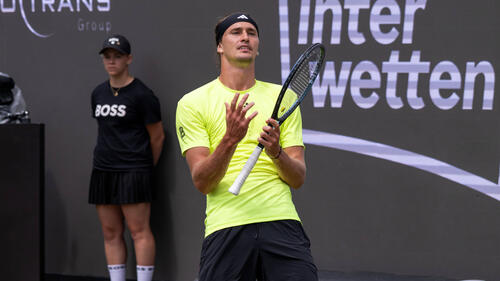 Tennis-Ass Alexander Zverev ärgert sich über die Pleite
