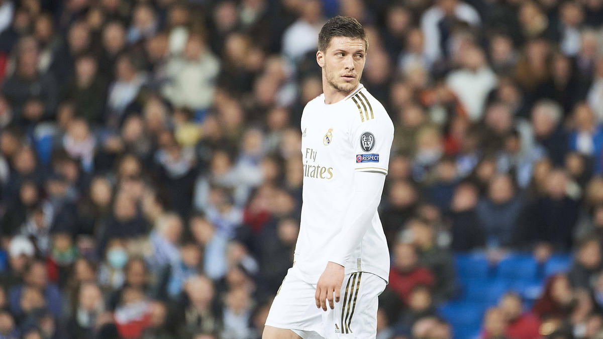 Luka Jovic hat die Quarantäne-Auflagen von Real Madrid ignoriert Luka Jovic hat die Quarantäne-Auflagen von Real Madrid ignoriert