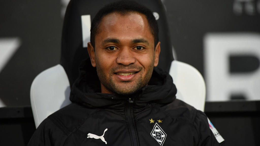 Fühlt sich mit seiner Familie in Deutschland wohl und will bleiben: Raffael von Borussia Mönchengladbach Fühlt sich mit seiner Familie in Deutschland wohl und will bleiben: Raffael von Borussia Mönchengladbach
