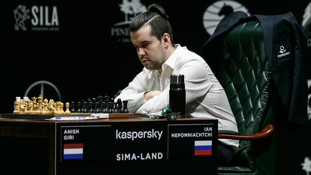 Der Sieger des WM-Kandidatenturniers erkämpft sich das Recht, Magnus Carlsen herauszufordern Der Sieger des WM-Kandidatenturniers erkämpft sich das Recht, Magnus Carlsen herauszufordern