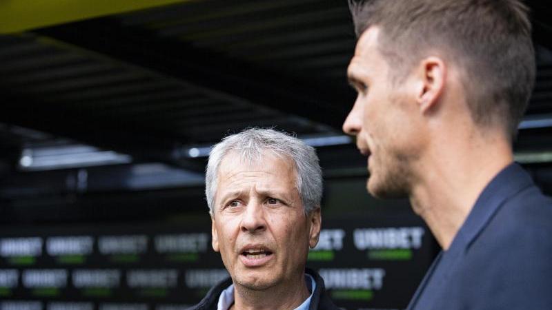 Müssen mindestens noch ein Jahr auf einen weiteren BVB-Titel warten: Lucien Favre (l.) und Sebastian Kehl