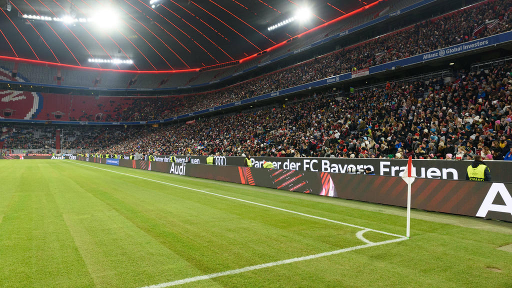 Die Frauen des FC Bayern spielen erstmals eine Bundesliga-Partie in der Allianz Arena Die Frauen des FC Bayern spielen erstmals eine Bundesliga-Partie in der Allianz Arena