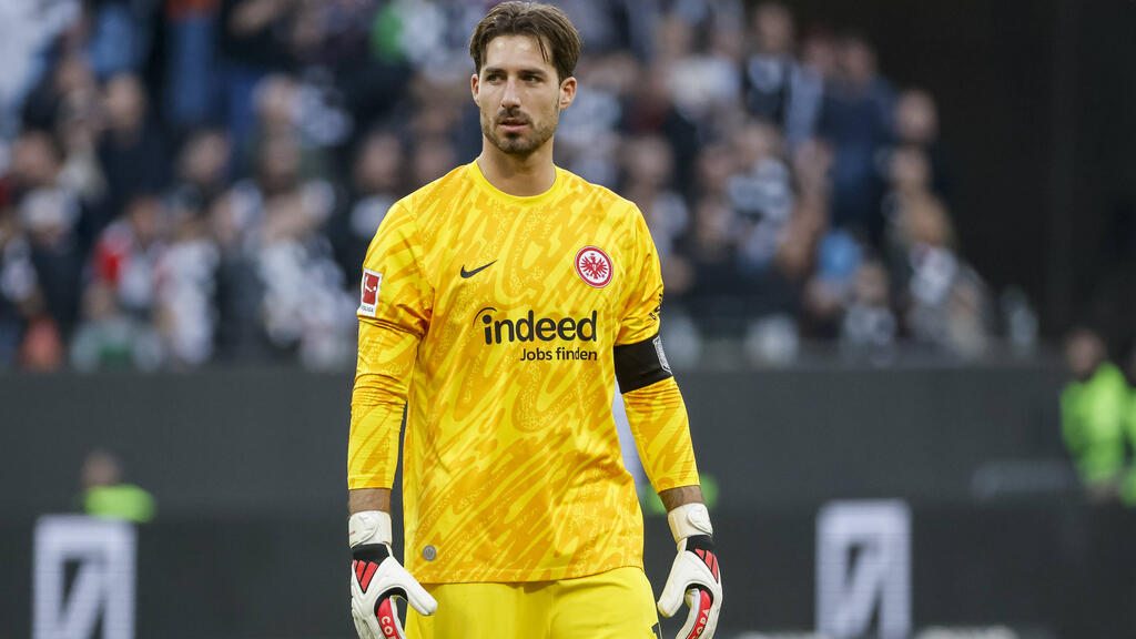 Kevin Trapp fehlt Eintracht Frankfurt weiter Kevin Trapp fehlt Eintracht Frankfurt weiter
