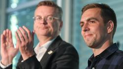 Reinhard Grindel (l.) an der Seite von Philipp Lahm