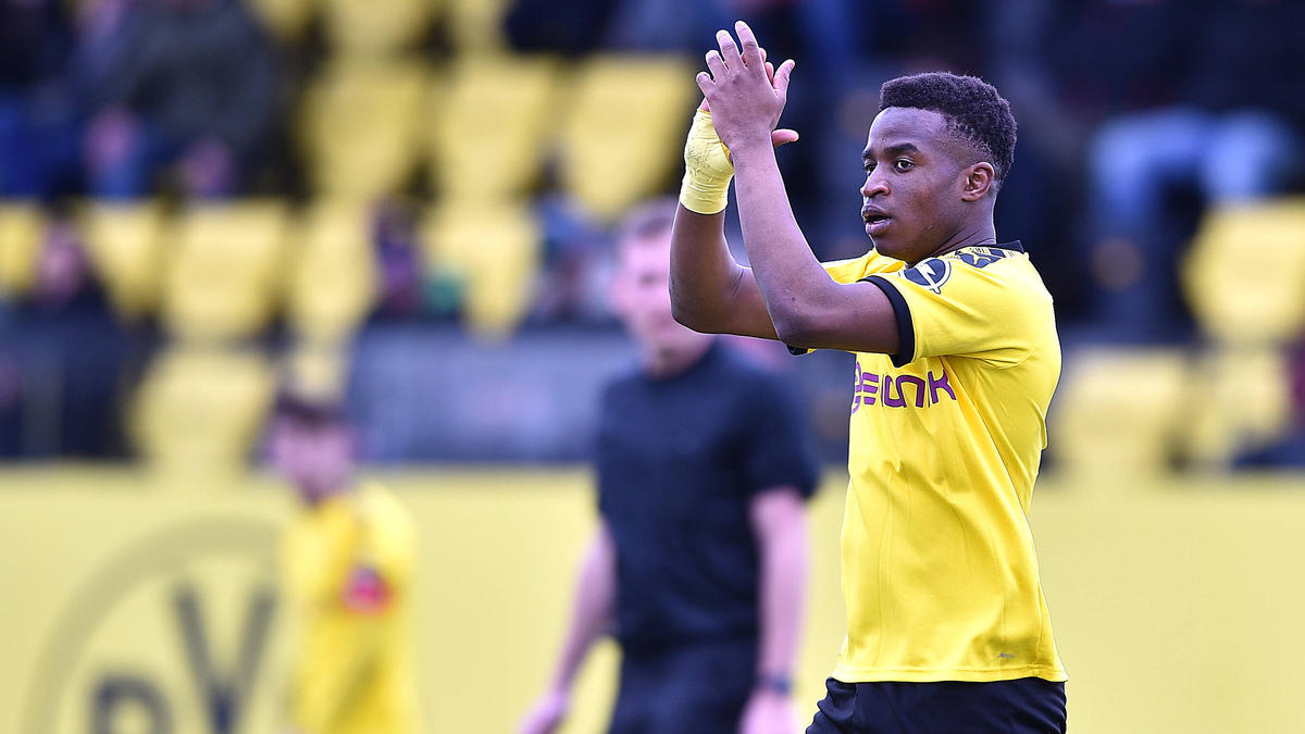 Youssoufa Moukoko vom BVB ist heiß begehrt Youssoufa Moukoko vom BVB ist heiß begehrt
