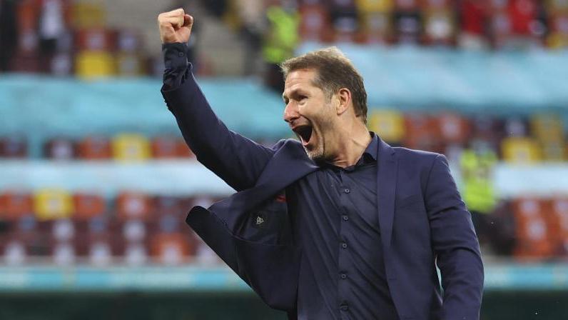 Hofft auf den Rückhalt der Fans im Achtelfinale gegen Italien: Der österreichische Trainer Franco Foda
