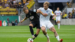Tymoteusz Puchacz (r.) wird beim FC Schalke 04 gehandelt