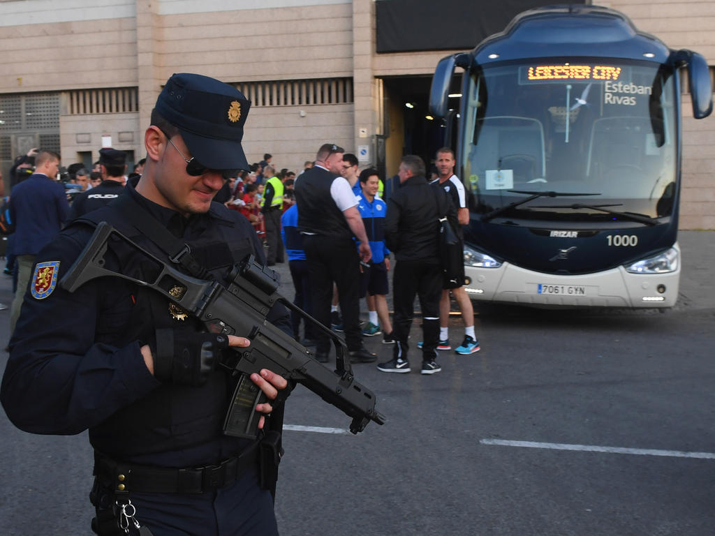 Policía en los alrededores del Vicente Calderón (Foto: Getty)