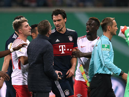 Mats Hummels und Ralf Rangnick im Clinch