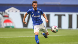 Mark Uth wird gegen den 1. FC Köln nicht für den FC Schalke auf dem Platz stehen