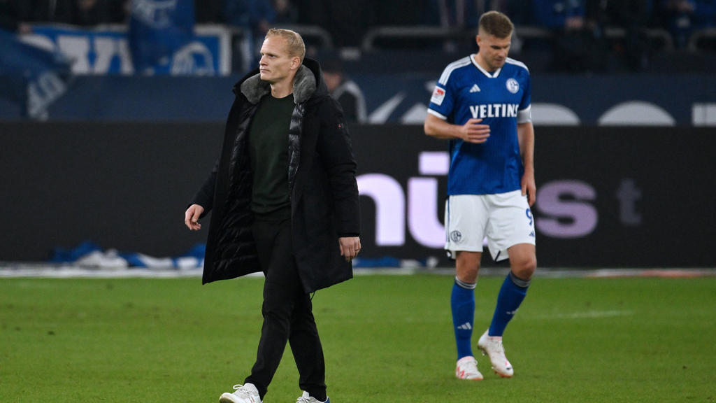 Schalke-Coach Geraerts hat es derzeit sehr schwer