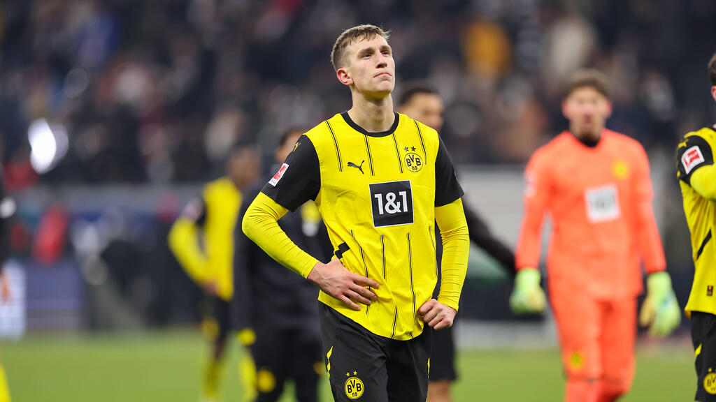 Für BVB-Star Nico Schlotterbeck ist die Saison beendet Für BVB-Star Nico Schlotterbeck ist die Saison beendet
