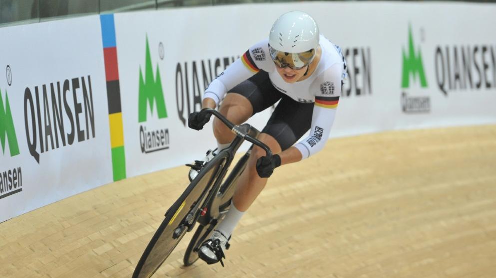 Emma Hinze verlor ihren Viertelfinal-Lauf beim Bahnrad-Weltcup Emma Hinze verlor ihren Viertelfinal-Lauf beim Bahnrad-Weltcup