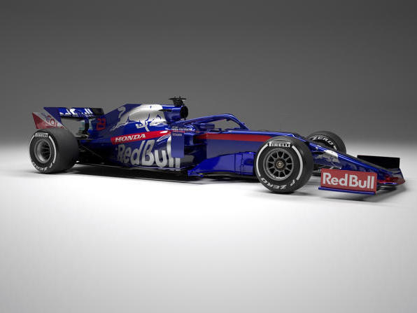 Der neue STR14 ist eine überarbeitete Version des RB14 Der neue STR14 ist eine überarbeitete Version des RB14