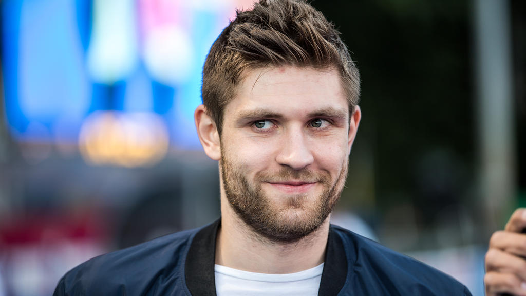 Leon Draisaitl kommentierte die historische Niederlage der DHB-Herren Leon Draisaitl kommentierte die historische Niederlage der DHB-Herren