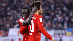 Sadio Mané (li.) ist Topverdiener beim FC Bayern, Leroy Sané verzichtete auf Geld