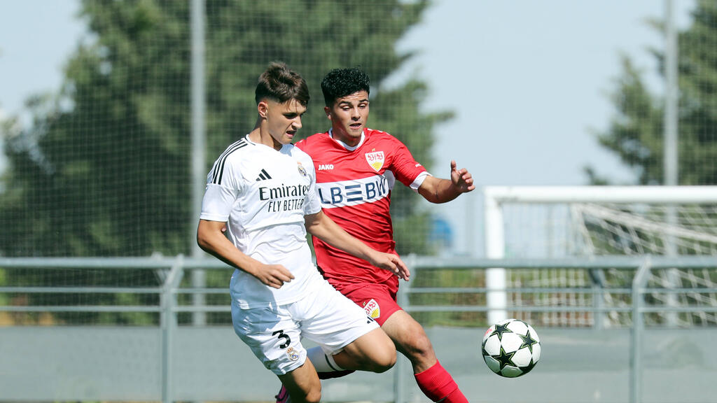 Diego Aguado (l.) wird beim BVB gehandelt Diego Aguado (l.) wird beim BVB gehandelt