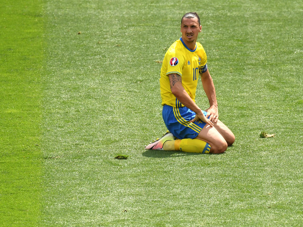 Ibrahimović podría quedarse fuera de la Euro después de la fase de grupos. (Foto: Getty)
