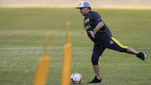 Diego Maradona kassierte mit seinem Team eine 0:1-Niederlage