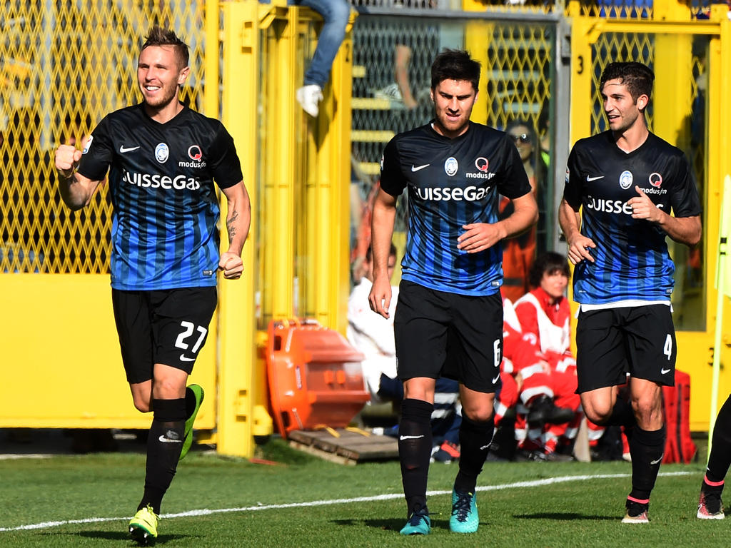Los jugadores del Atalanta celebran un gol. (Foto: Getty)