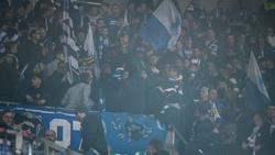 Ein Böllerwurf sorgte für Rauch im Fanblock des TSG Hoffenheim