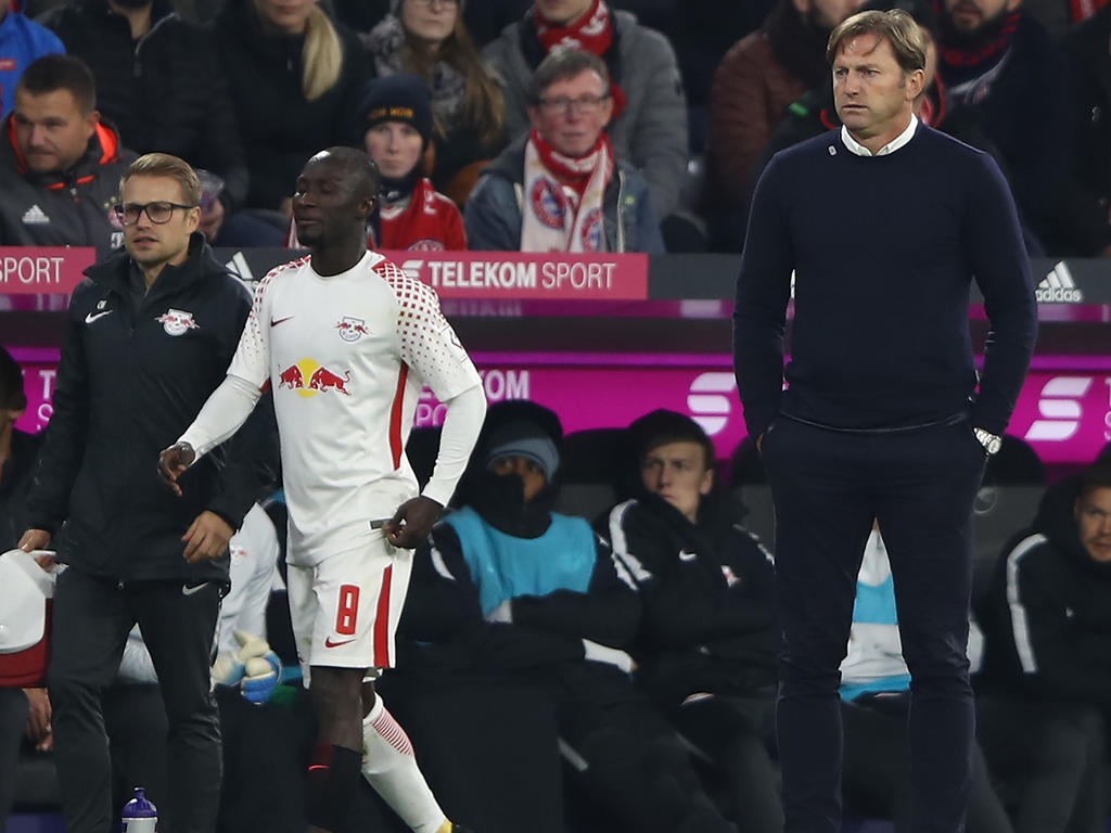Naby Keitas (l.) Einsatz am Sonntag gegen Mainz ist fraglich Naby Keitas (l.) Einsatz am Sonntag gegen Mainz ist fraglich