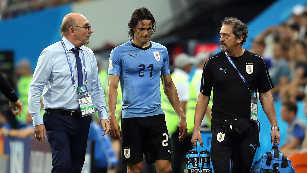 Uruguays Edinson Cavani hofft einen Einsatz im WM-Viertelfinale gegen Frankreich