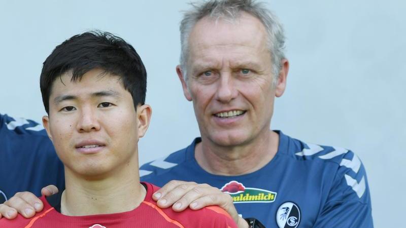 Freiburgs Trainer Christian Streich muss zum Saisonauftakt auf Changhoon Kwon verzichten