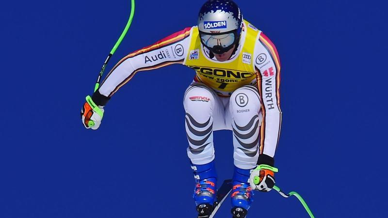 Thomas Dreßen siegte mit einem spektakulären Abfahrtslauf in Lake Louise Thomas Dreßen siegte mit einem spektakulären Abfahrtslauf in Lake Louise
